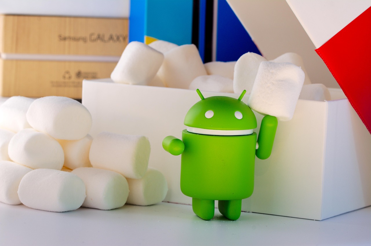 Android-poppetje met snoepjes