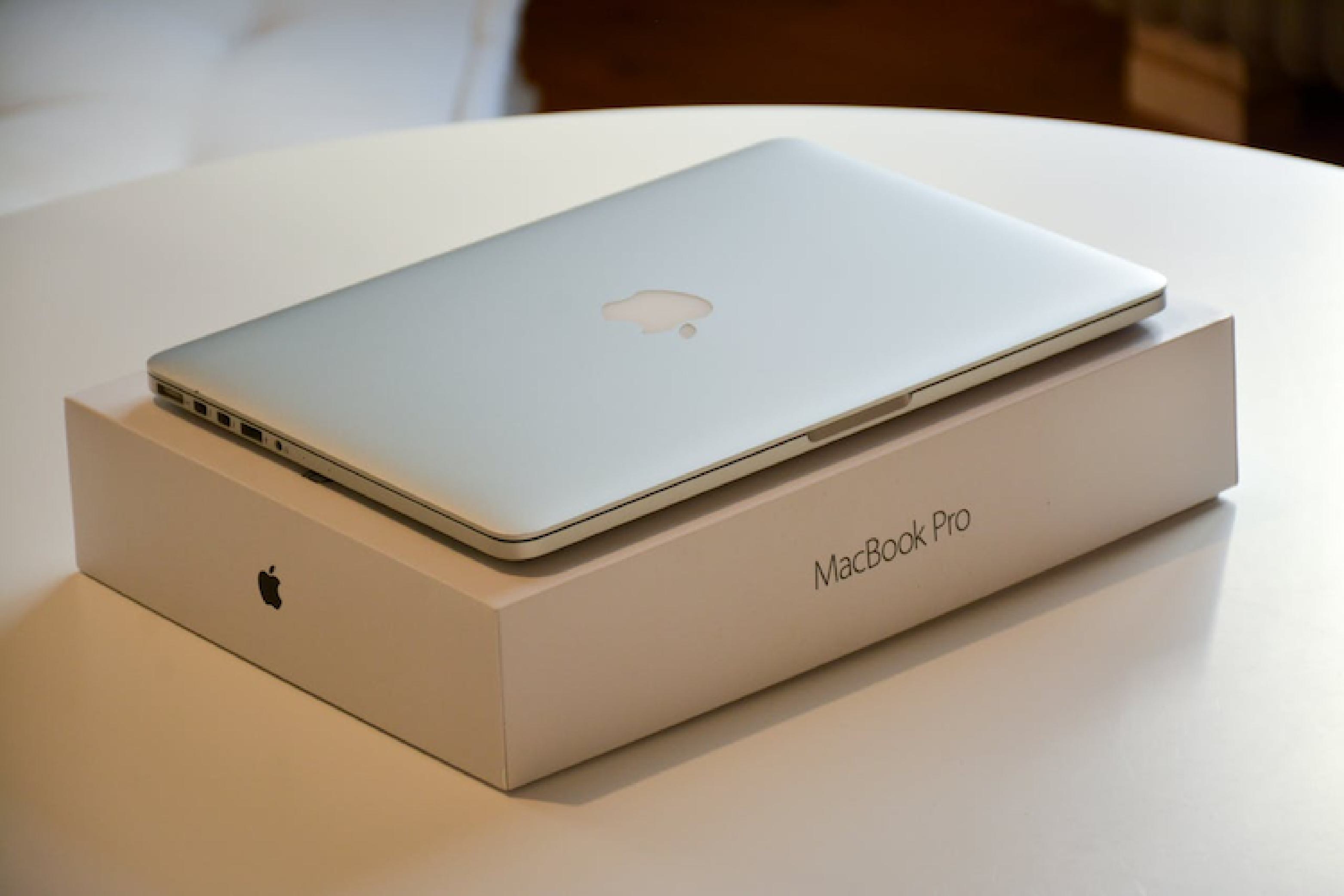 MacBook die net uit de doos komt
