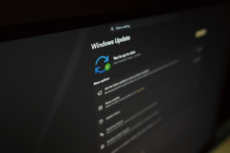 Computerscherm met daarop een nieuwe windows update